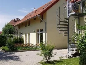 Pronájem bytu 1+kk, Čelákovice, Sokolovská, 33 m2