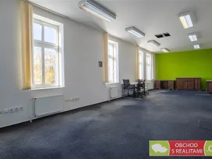 Prodej komerční, Chrudim - Chrudim IV, Lupáčova, 612 m2