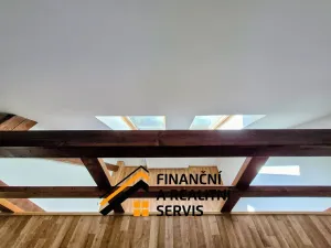 Pronájem atypického bytu, Mladá Boleslav, Husova, 60 m2