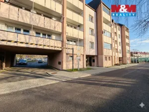 Prodej bytu 2+1, Klatovy - Klatovy IV, Na Bělidle, 70 m2