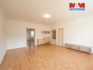 Pronájem bytu 3+1, Benešov, Na Tržišti, 74 m2