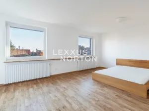 Pronájem rodinného domu, Praha - Dejvice, Fragnerova, 265 m2