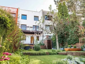 Pronájem rodinného domu, Praha - Dejvice, Fragnerova, 265 m2