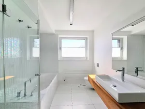 Prodej bytu 4+kk, Praha - Smíchov, U Dívčích hradů, 123 m2