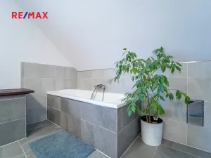 Prodej rodinného domu, Sokoleč, Luční, 167 m2