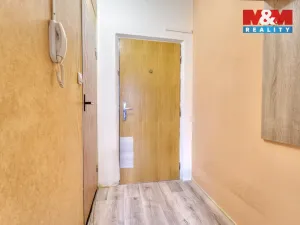 Pronájem bytu 1+1, Plzeň - Skvrňany, Karla Steinera, 36 m2