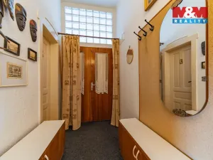 Prodej bytu 4+1, Karlovy Vary - Bohatice, Jáchymovská, 102 m2