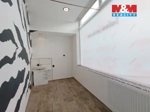 Pronájem obchodního prostoru, Česká Lípa, Okružní, 8 m2