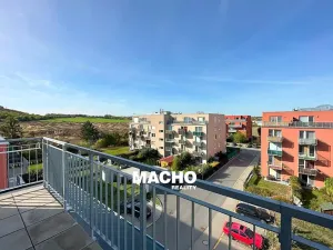 Pronájem bytu 1+kk, Hostivice, Ovesná, 36 m2