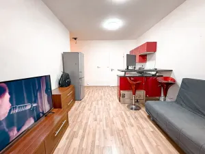 Pronájem bytu 2+kk, Praha - Libeň, Vosmíkových, 45 m2