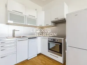 Pronájem bytu 2+kk, Praha - Žižkov, Žižkovo náměstí, 61 m2