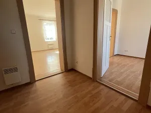 Pronájem bytu 2+1, Liberec, Raisova, 68 m2