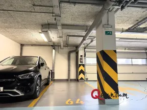 Pronájem garáže, Praha - Vokovice, Tibetská, 13 m2