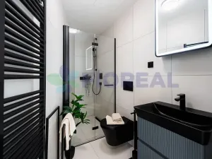 Pronájem bytu 2+kk, Praha - Vršovice, Krymská, 39 m2