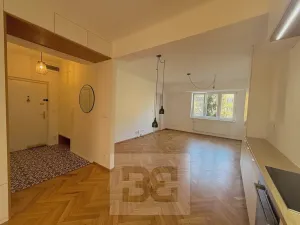 Pronájem bytu 3+kk, Praha - Vršovice, Amurská, 72 m2