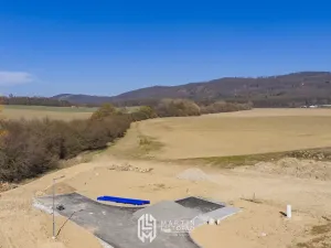 Prodej pozemku pro bydlení, Komárov, 954 m2