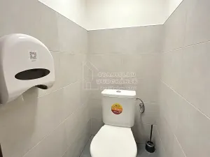 Pronájem kanceláře, Praha - Karlín, Thámova, 19 m2