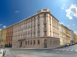Prodej bytu 2+kk, Praha - Holešovice, Veletržní, 44 m2