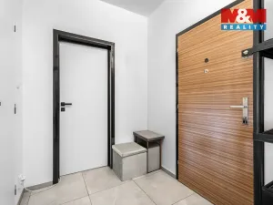 Pronájem bytu 2+kk, Jablonec nad Nisou, Jizerská, 43 m2