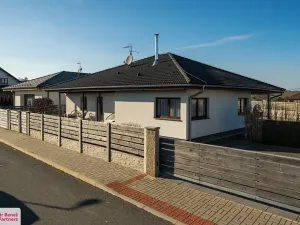 Prodej rodinného domu, Senomaty, Na Hradišti, 138 m2