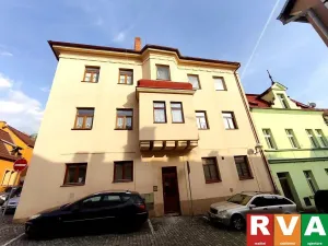 Prodej bytu 3+1, Stříbro, Žižkova, 87 m2