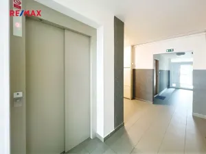 Prodej bytu 3+kk, Praha - Stodůlky, Bronzová, 78 m2