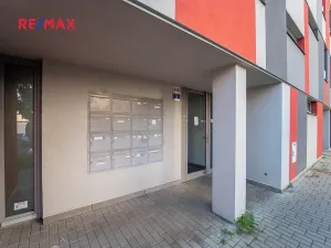 Pronájem bytu 2+kk, Kolín, Roháčova, 53 m2