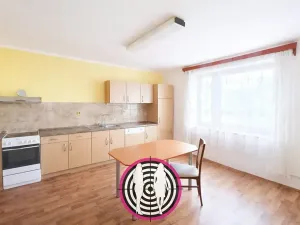 Pronájem bytu 1+1, Sokoleč, Velimská, 41 m2