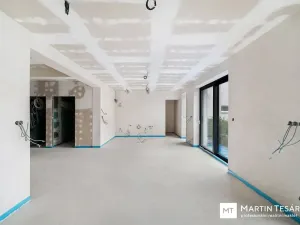 Prodej rodinného domu, Starovice, 221 m2