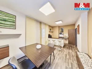 Prodej obchodního prostoru, Trutnov - Horní Staré Město, 1667 m2