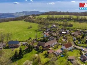 Prodej rodinného domu, Chuderov - Žežice, 182 m2