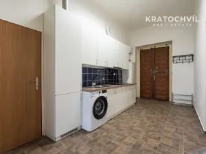 Prodej bytu 3+kk, Praha - Karlín, U nádražní lávky, 101 m2