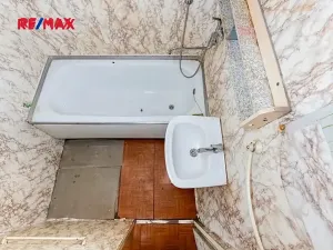 Prodej bytu 2+1, Hostomice, Školní náměstí, 55 m2