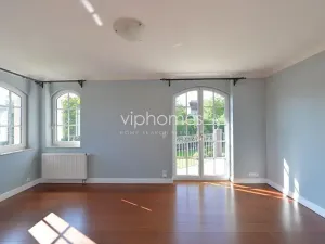 Pronájem vily, Praha - Nebušice, 400 m2