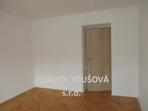 Prodej bytu 2+1, Plzeň - Jižní Předměstí, Lukavická, 64 m2