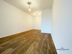 Pronájem bytu 2+kk, Praha, Plzeňská, 63 m2