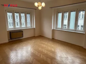 Pronájem bytu 2+1, Praha - Libeň, Vacínova, 96 m2