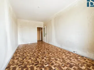 Prodej bytu 2+kk, Praha - Radotín, náměstí Osvoboditelů, 47 m2