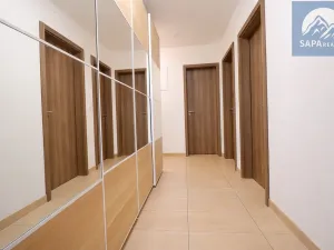 Prodej bytu 3+kk, Praha - Vysočany, Strnadových, 80 m2