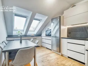 Prodej bytu 4+1, Hranice, Jižní, 86 m2