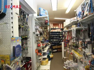 Prodej obchodního prostoru, Praha - Hlubočepy, Voskovcova, 141 m2