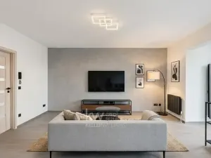 Prodej bytu 2+kk, Praha - Letňany, Kostomlatská, 55 m2