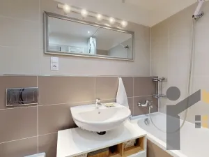 Prodej bytu 2+kk, Praha - Letňany, Hlučkova, 63 m2