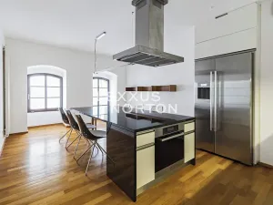 Pronájem bytu 3+1, Praha - Karlín, Šaldova, 94 m2