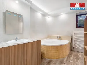 Prodej rodinného domu, Ústí nad Labem - Kojetice, 300 m2