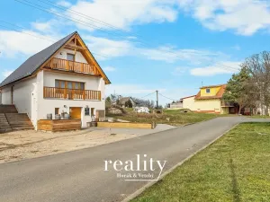 Prodej apartmánu, Jevišovka, 190 m2