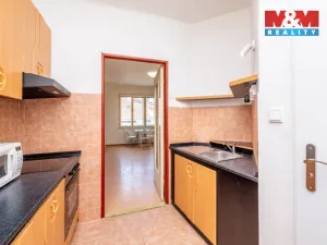 Pronájem bytu 1+kk, Praha - Dejvice, Kafkova, 33 m2