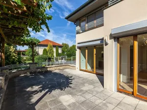 Prodej rodinného domu, Úholičky, Nade Dvorem, 192 m2