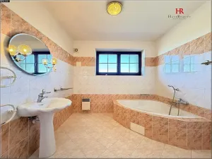 Prodej rodinného domu, Bystřice, 388 m2