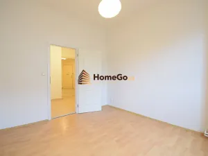 Pronájem bytu 2+kk, Praha - Nusle, U gymnázia, 50 m2